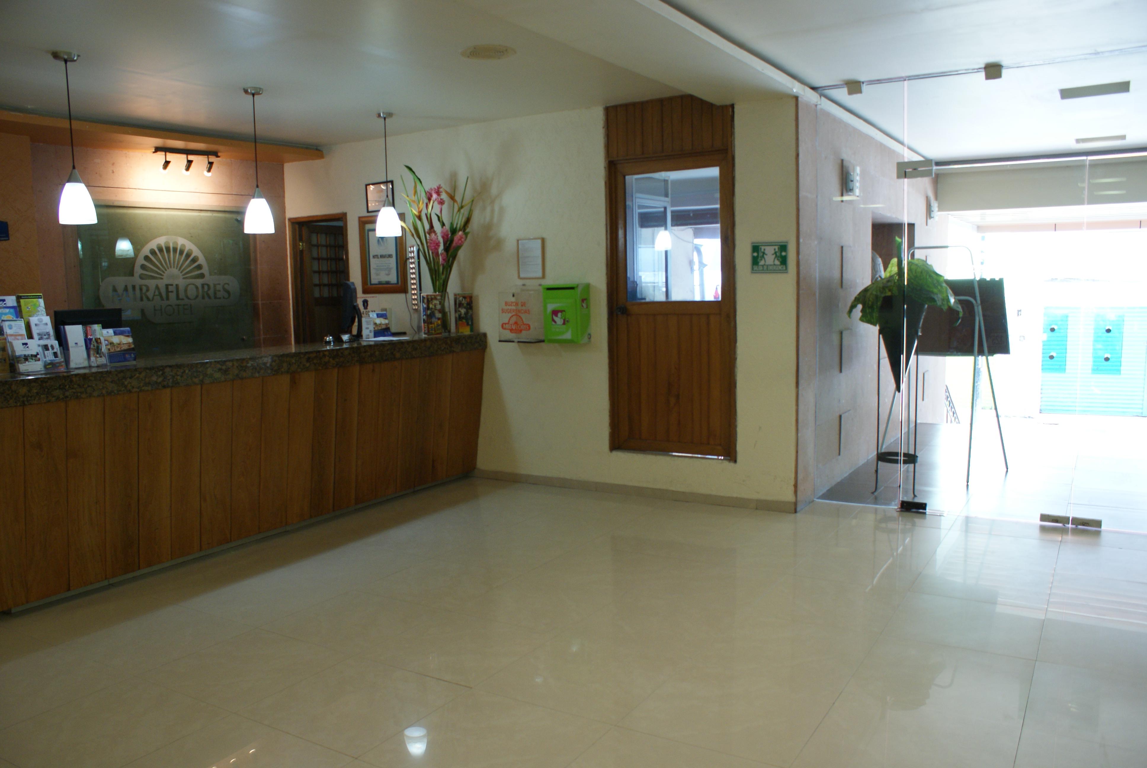 Hotel Miraflores วิลลาเฮอโมซา ภายนอก รูปภาพ
