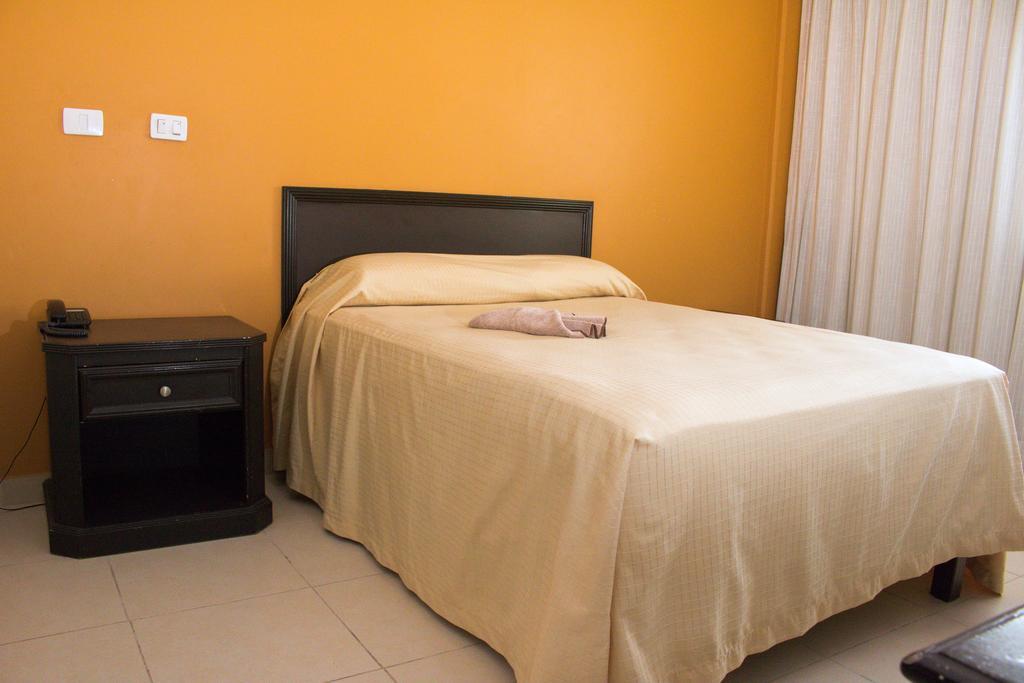 Hotel Miraflores วิลลาเฮอโมซา ภายนอก รูปภาพ