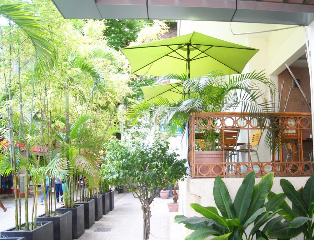 Hotel Miraflores วิลลาเฮอโมซา ภายนอก รูปภาพ