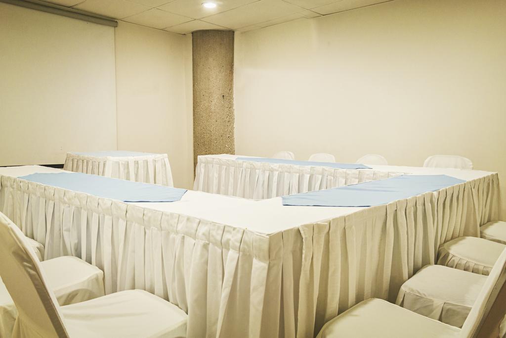 Hotel Miraflores วิลลาเฮอโมซา ภายนอก รูปภาพ