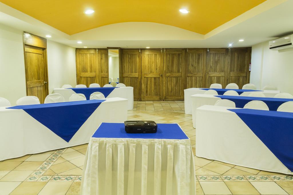 Hotel Miraflores วิลลาเฮอโมซา ภายนอก รูปภาพ